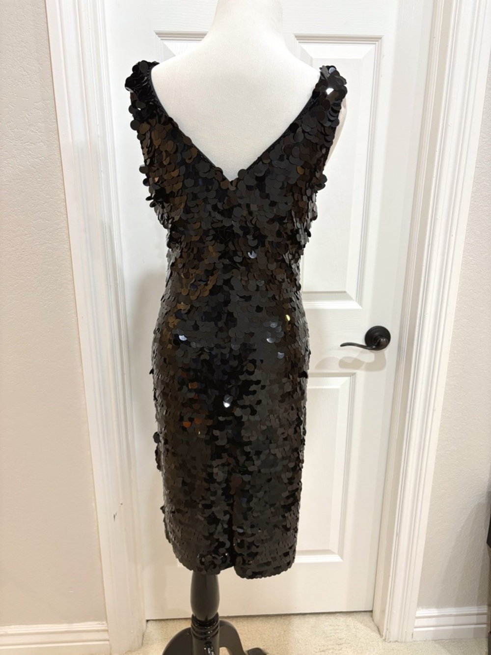 Black Sequin V-Neck Midi Vegas Outing Dress Size 10 - Picture 4 of 6